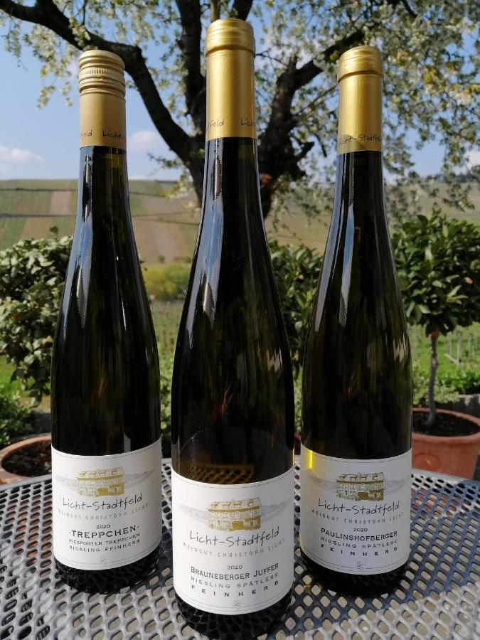 Weingut Licht-Stadtfeld Brauneberg Exterior foto